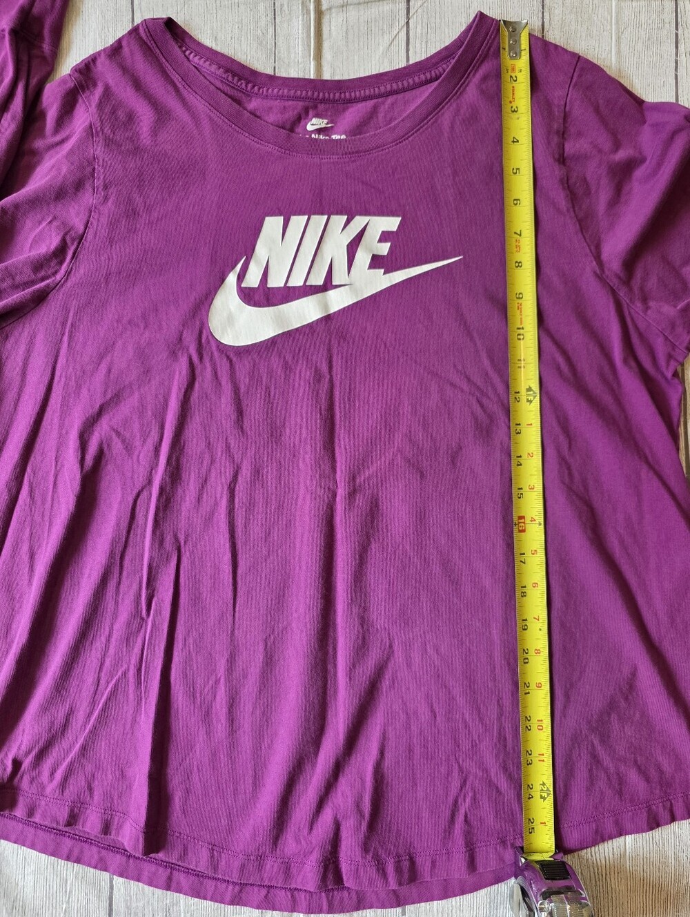 The Nike Tee Women's Size 1X Long Sleeve Plum Spellout Cotton Active Casual - Picture 6 of 7